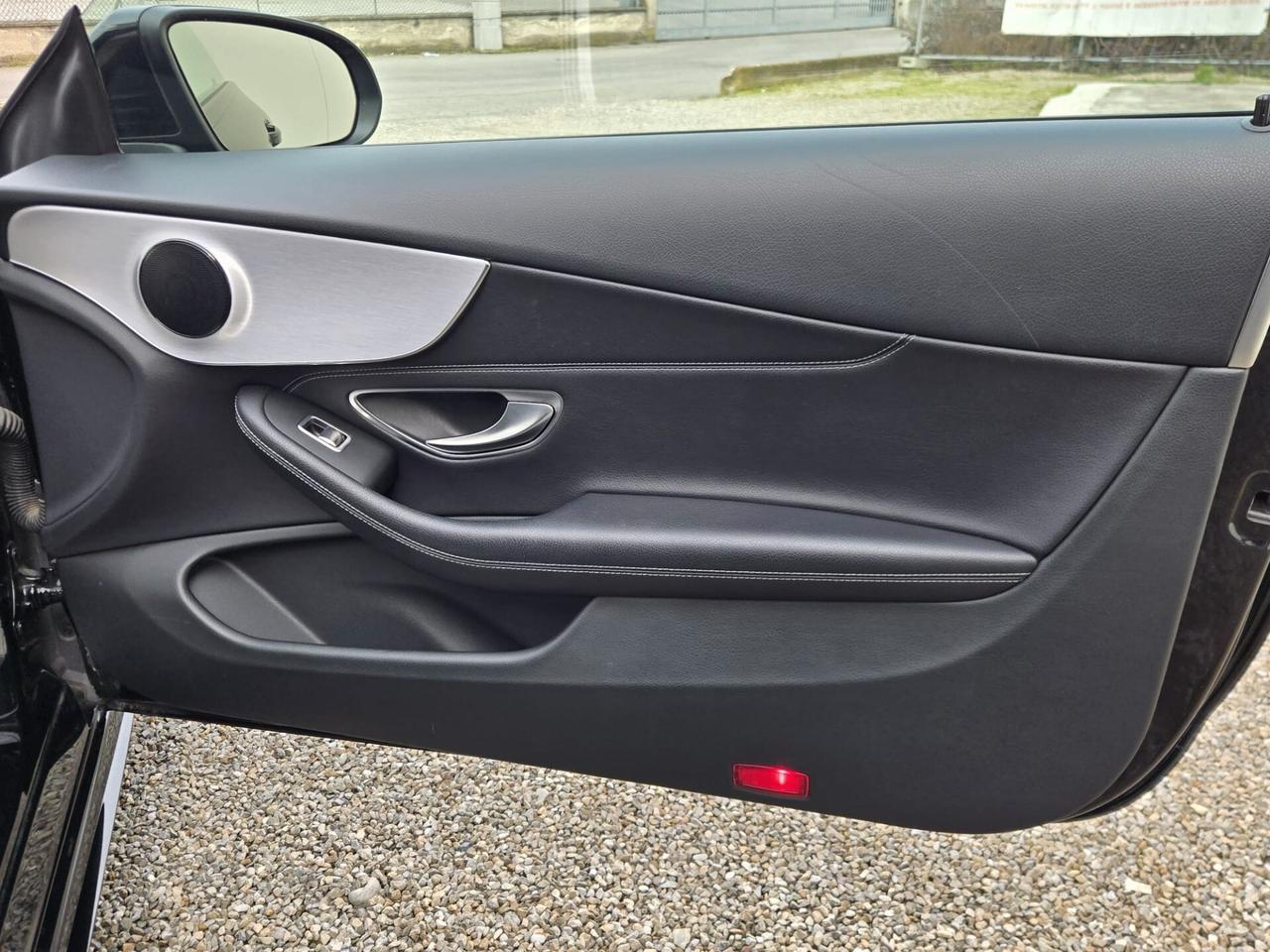 Mercedes-benz C 220d coupé premium AMG