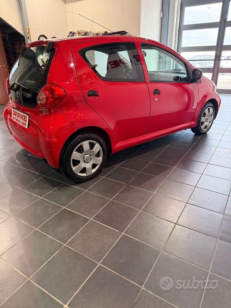 Toyota Aygo 1.0 -5 PORTE - UNICO PROPRIETARIO
