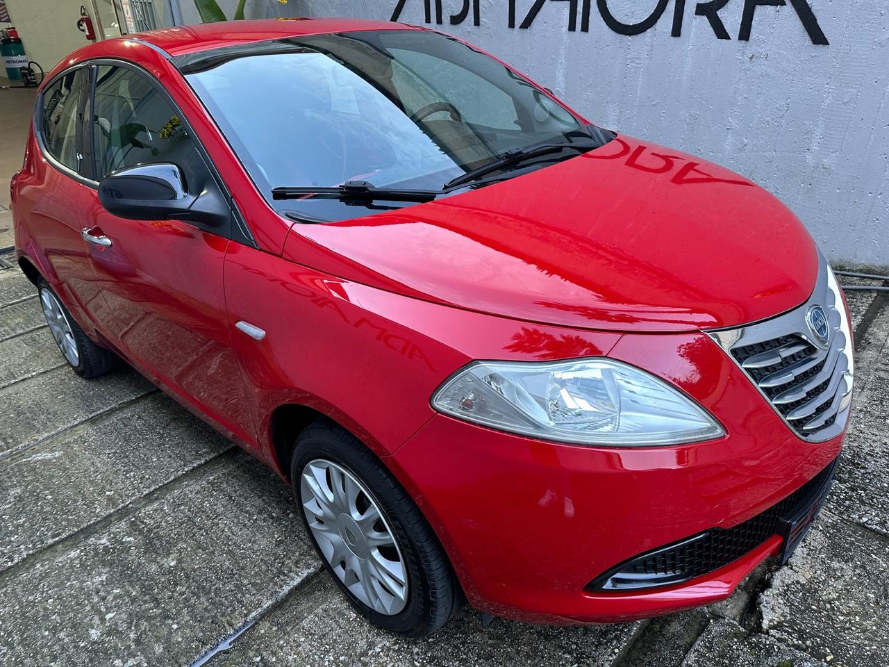 Lancia Ypsilon 1.3 MJT 16V 95 CV 5 porte S&S Elefantino