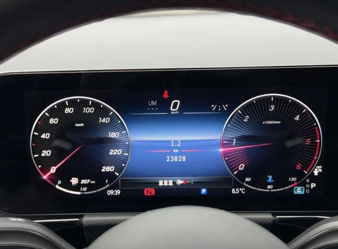 Mercedes-Benz GLA 200 d8G-DCT AMG Line Advanced Plus