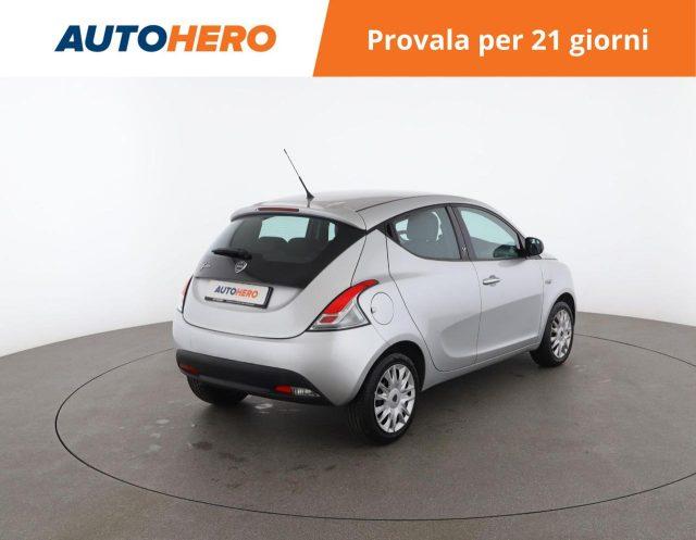LANCIA Ypsilon 1.2 69 CV 5 porte Silver