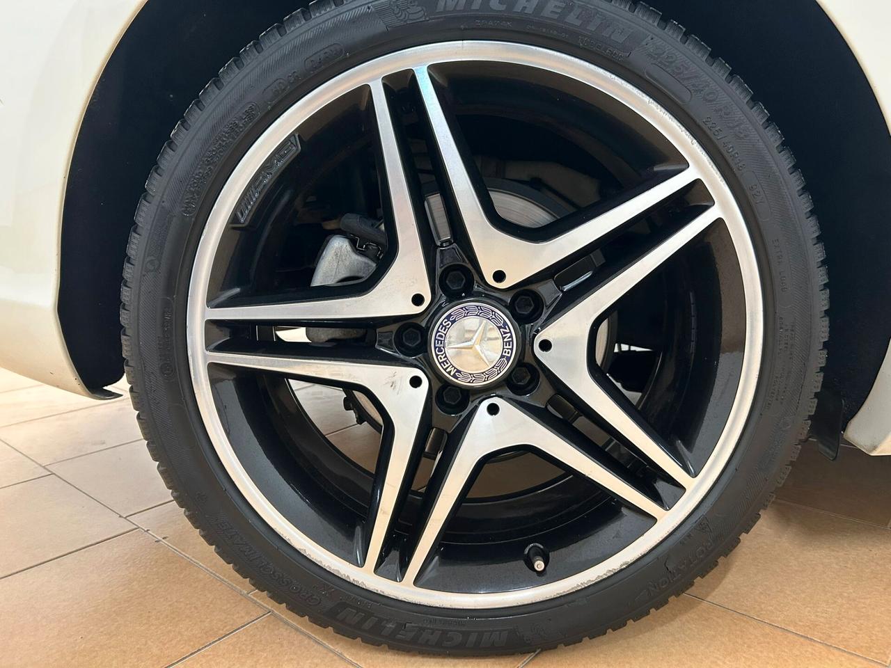 Mercedes-benz B 200 d Automatic Premium