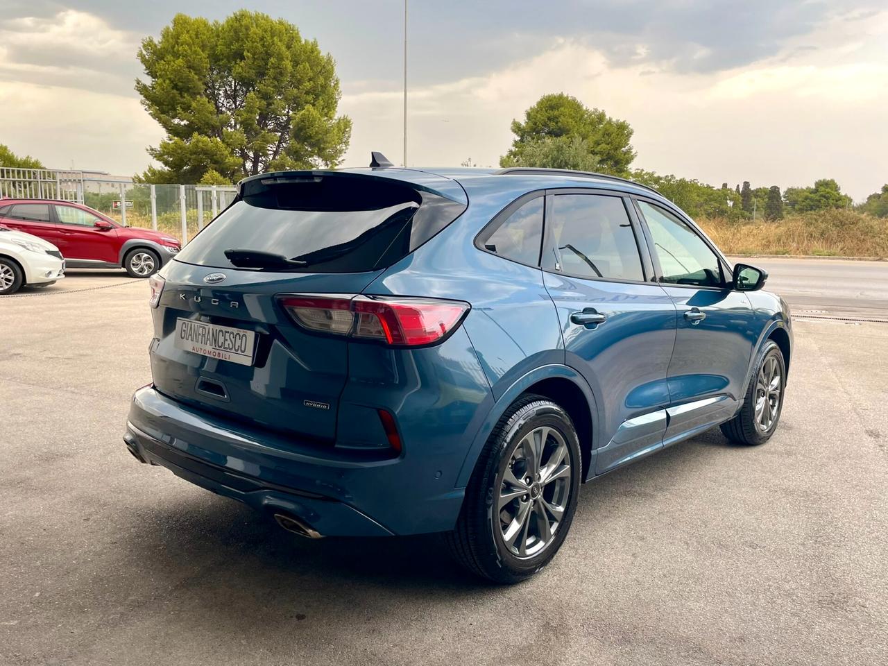 Ford Kuga Plug In Hybrid 225cv CVT ST-Line X