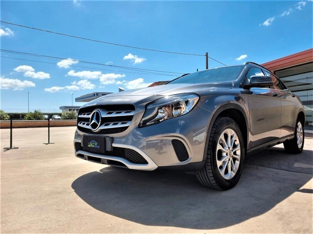 Mercedes-benz GLA 220 d Automatic 4Matic Business