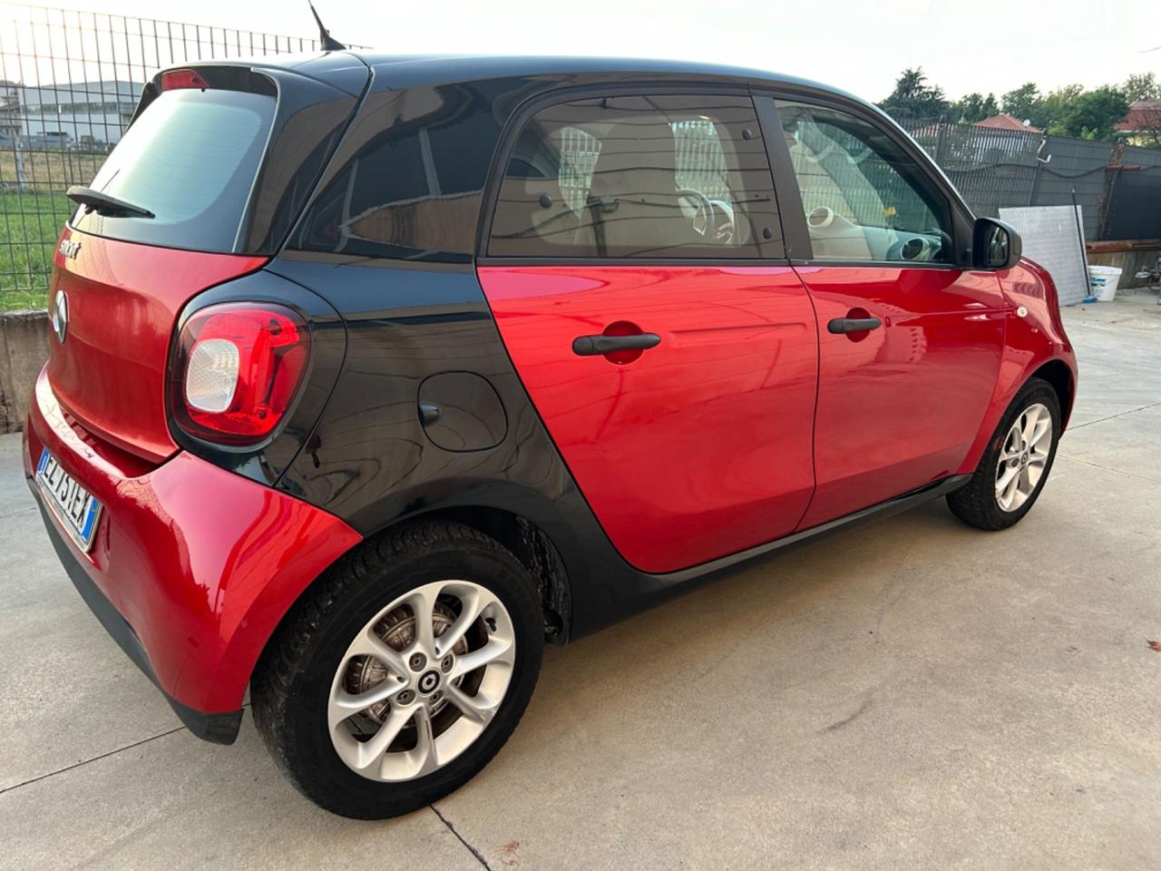 Smart ForFour 70 1.0 Prime