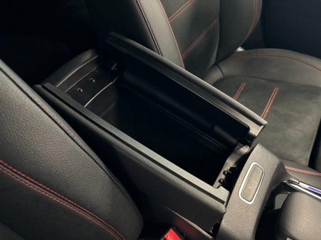 MERCEDES-BENZ GLA 180 d AMG Premium Automatico