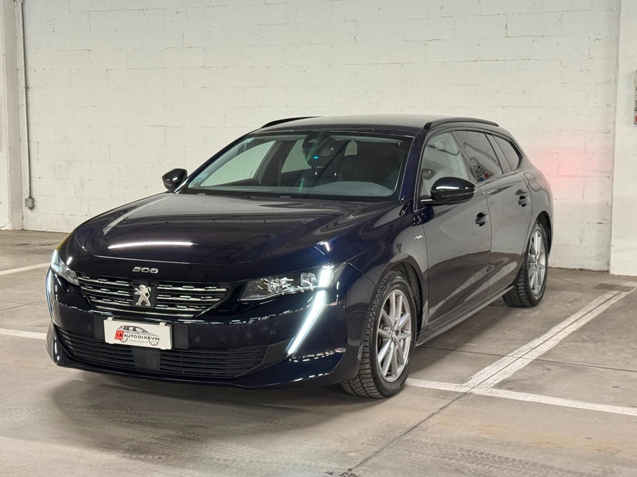 Peugeot 508 Plug-in Hybrid 225 e-EAT8 SW Allure Pack