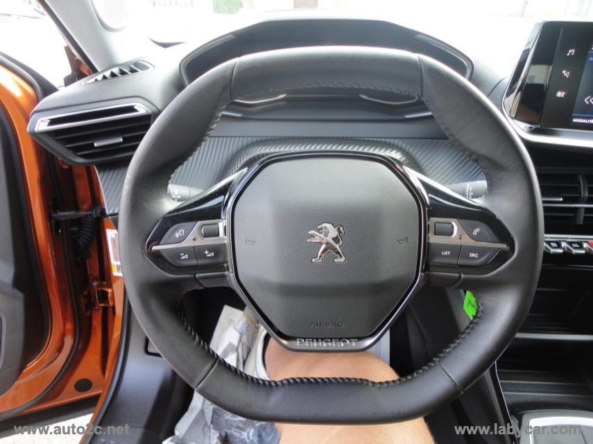 PEUGEOT 2008 BlueHDi 110 S&S GT