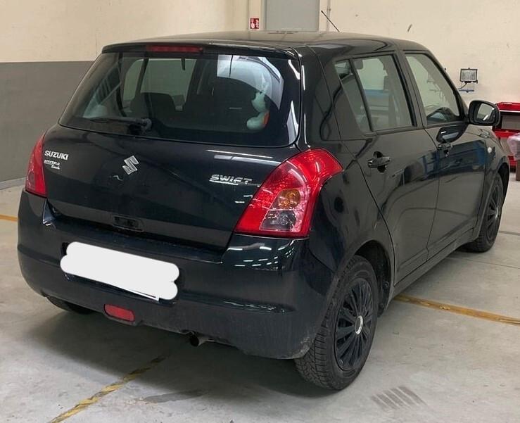 Suzuki Swift 1.3 138.000KM OK NEOPATENTATI