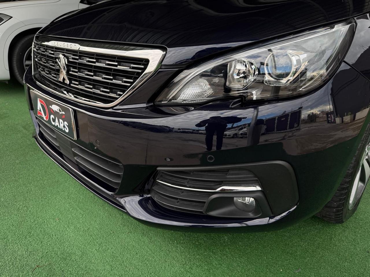 Peugeot 308 BlueHDi 130 S&S SW Allure