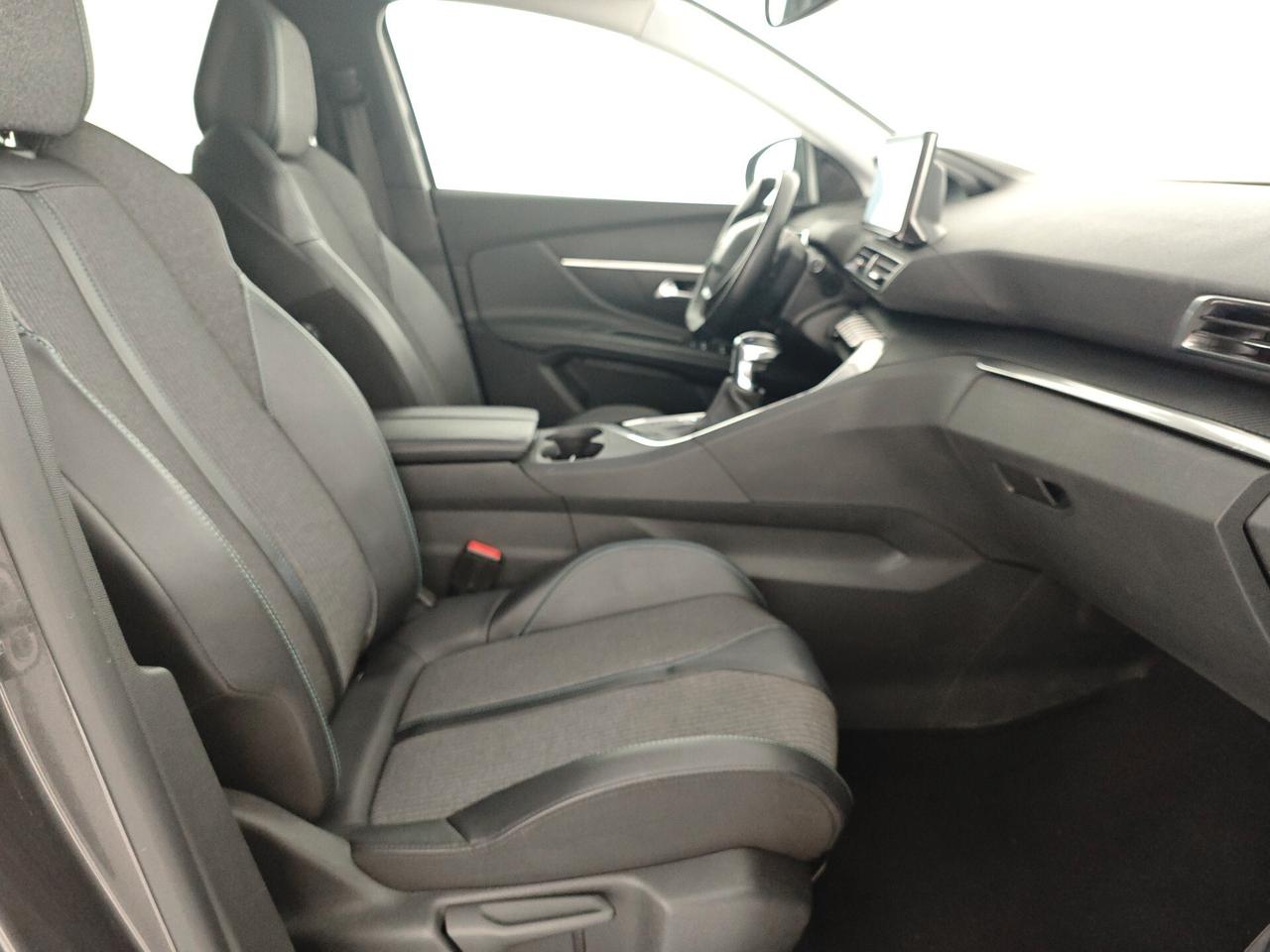 Peugeot 3008 PureTech Turbo 130 S&S Allure Pack