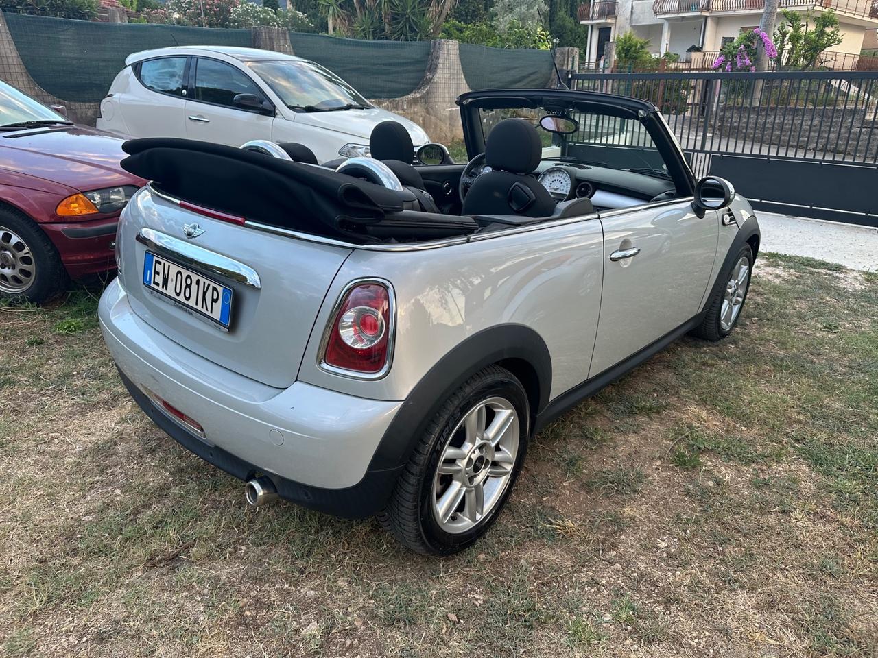 Mini Mini 1.6 16V Cooper D Cabrio
