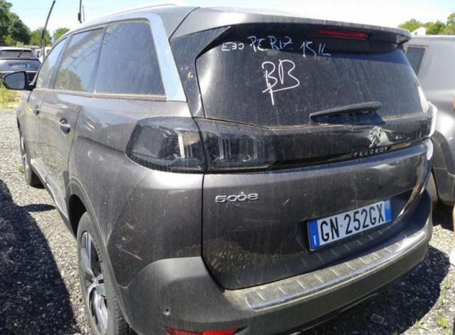 PEUGEOT 5008 PureTech Turbo 130 S&S Allure Pack