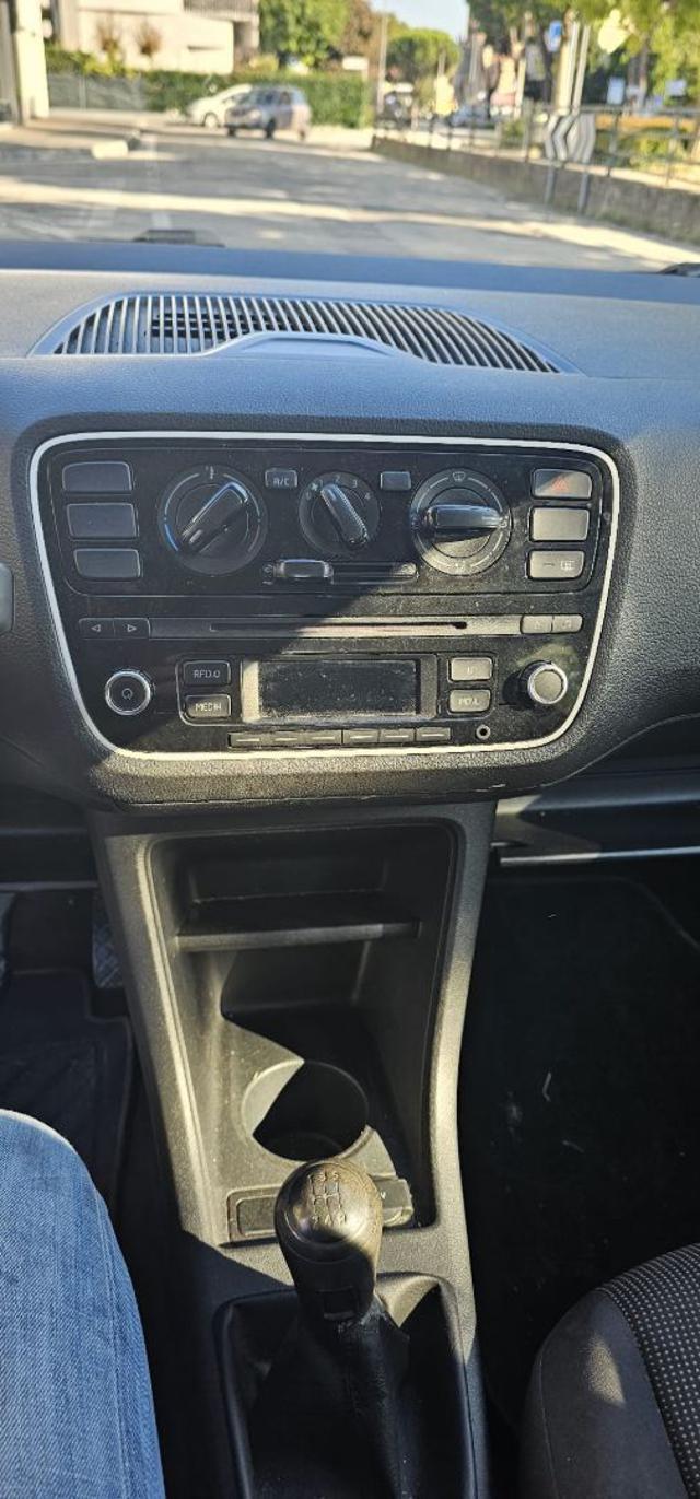 VOLKSWAGEN up! 1.0 5p. take up!