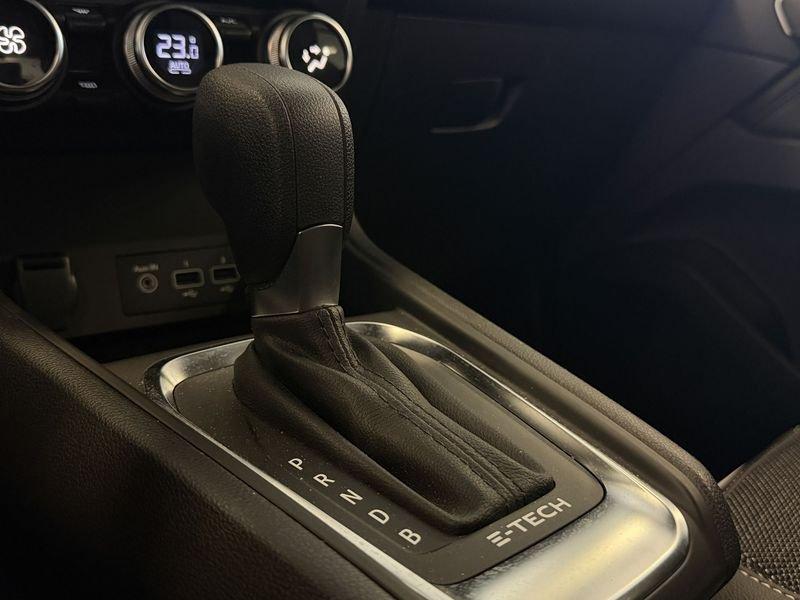 Renault Captur E-Tech hybrid 1.6 E-TECH HEV 145 TECHNO AUTO