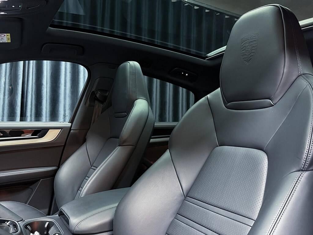 Porsche Cayenne Coupe Coupe E-Hybrid 470cv - SportDesign - Gesso - 22