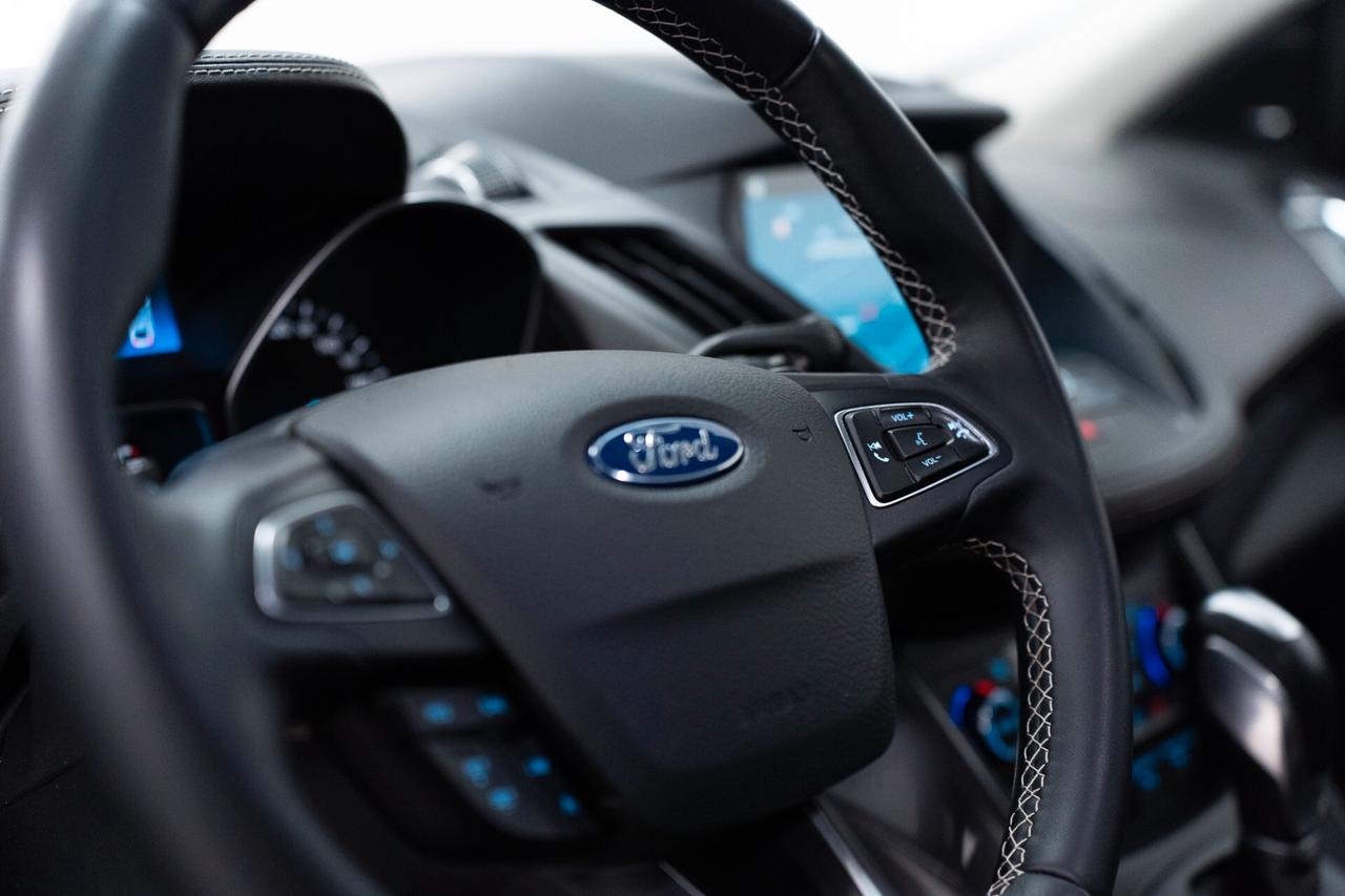Ford Kuga 2.0 TDCI 180 CV S&S 4WD Powershift Vignale