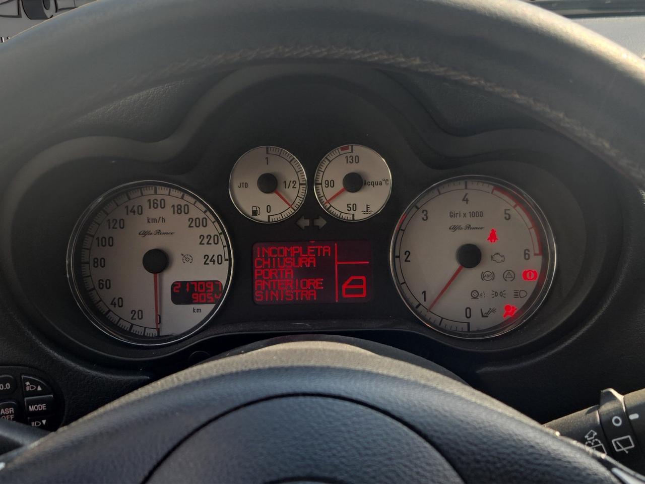 Alfa Romeo 147 - 5 Porte 5p 1.9 jtd Murphy&Nye 120cv