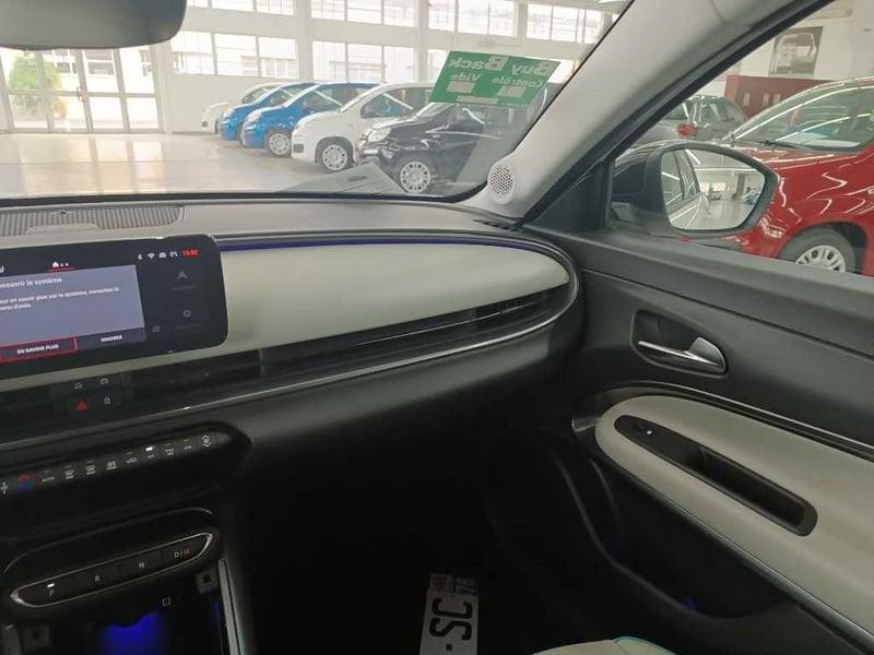 FIAT 600 (2023-->) Hybrid DCT MHEV La Prima