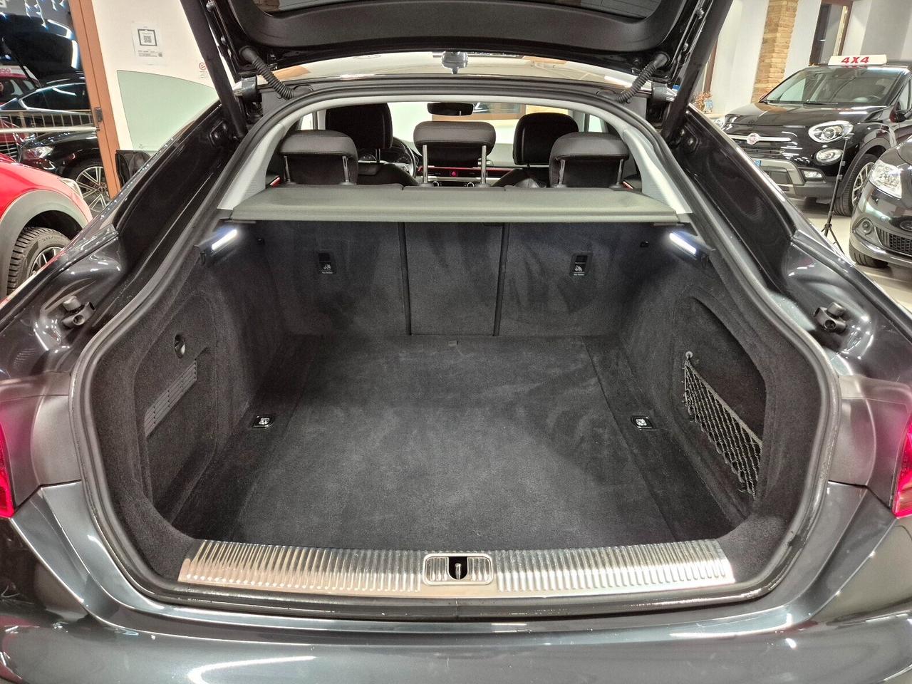 Audi A5 SPB 40 TDI S tronic *PACCHETTO LUCI*