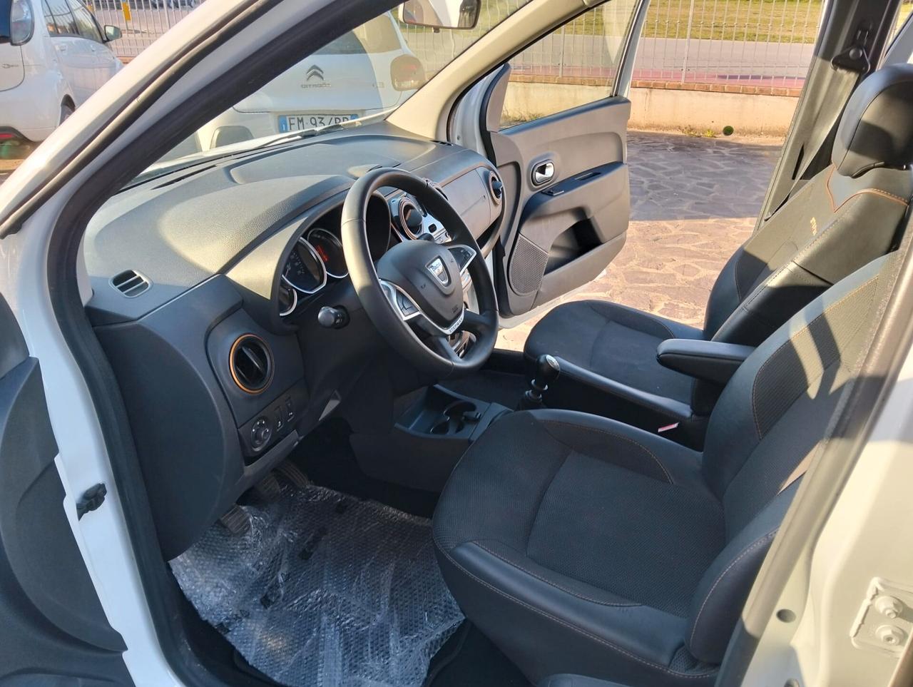 Dacia Lodgy Stepway 1.5 dCi 110CV 7 posti