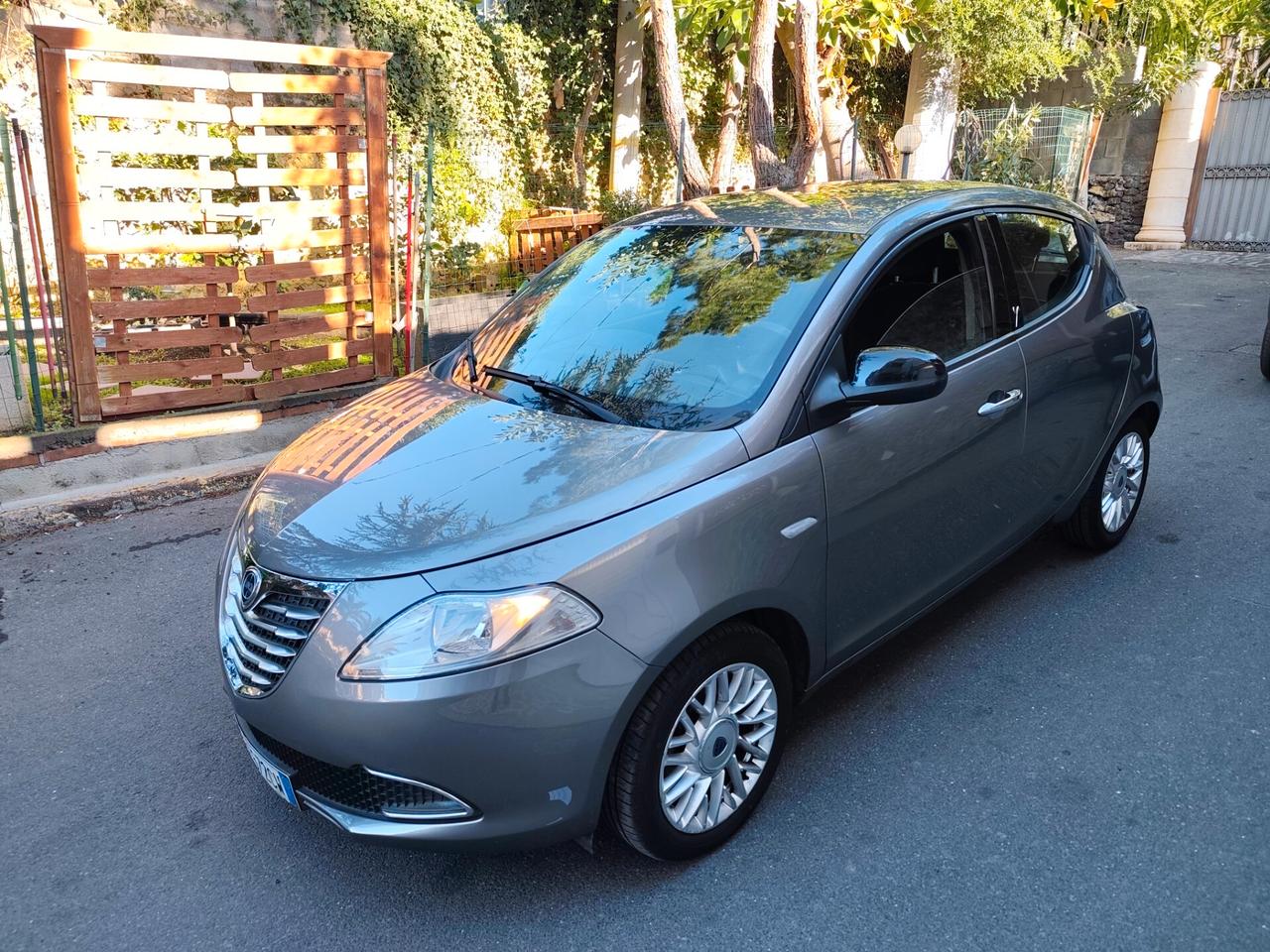 Lancia Ypsilon 1.3 MJT 16V 95 CV 2015
