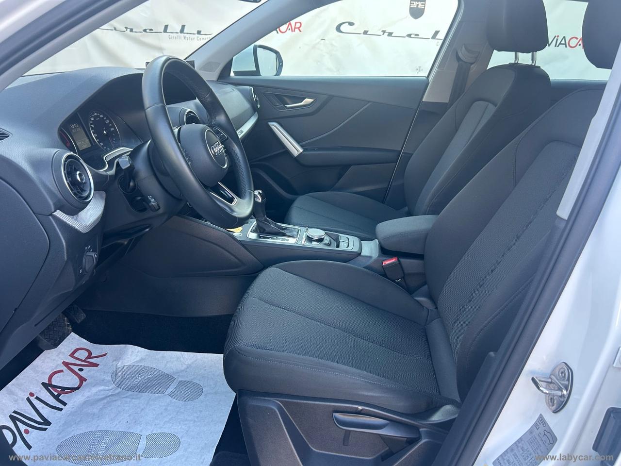AUDI Q2 30 TDI S tronic Identity Black