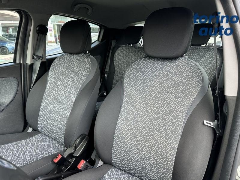 Lancia Ypsilon 1.0 FireFly 5 porte S&S Hybrid Silver