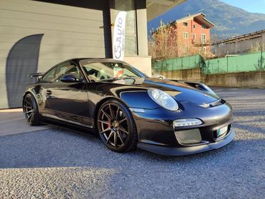 PORSCHE 997 Carrera 4S Coupé GT3 Optik