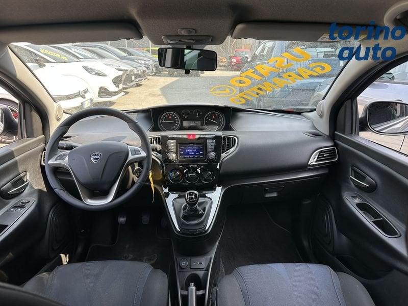 Lancia Ypsilon 1.0 FireFly 70cv S&S Hybrid GOLD