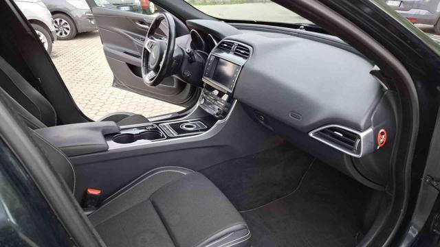 JAGUAR XE 2.0 D Turbo 180CV aut. R-Sport