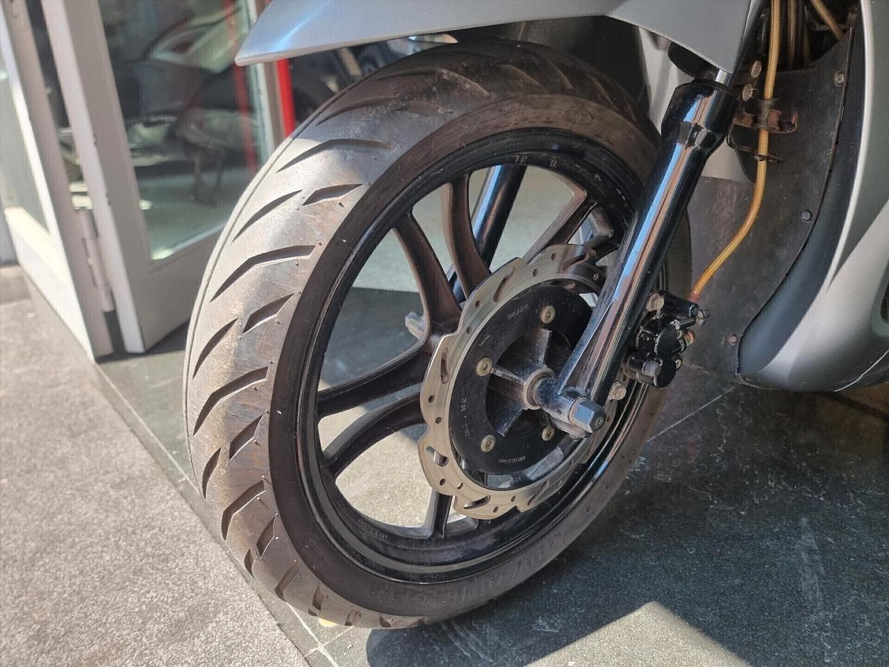 Sym Simply "2" 125 UNICO PROPRIETARIO