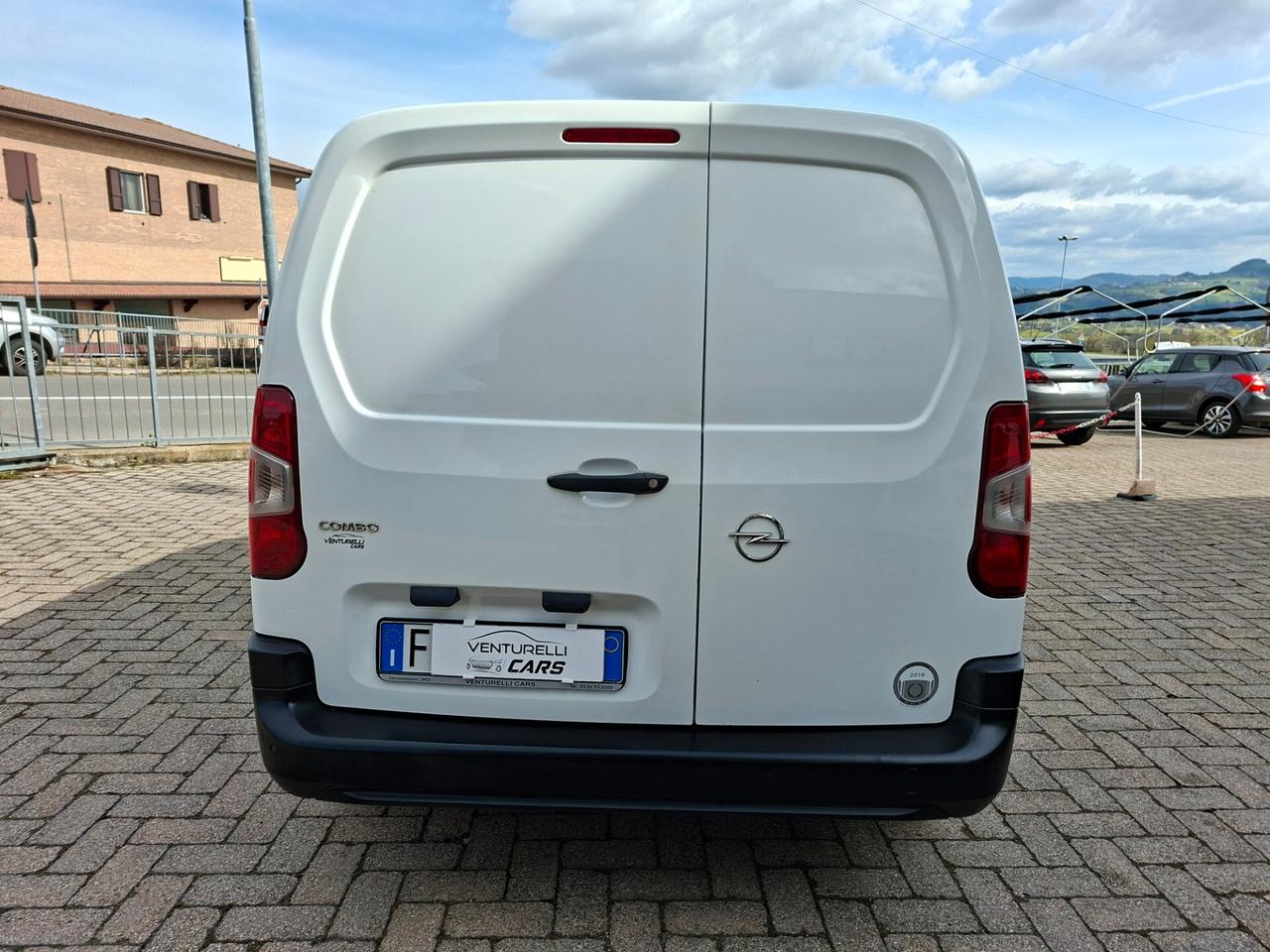 Opel Combo Cargo XL 1.6 Diesel 100CV L2H1 E6 3P.
