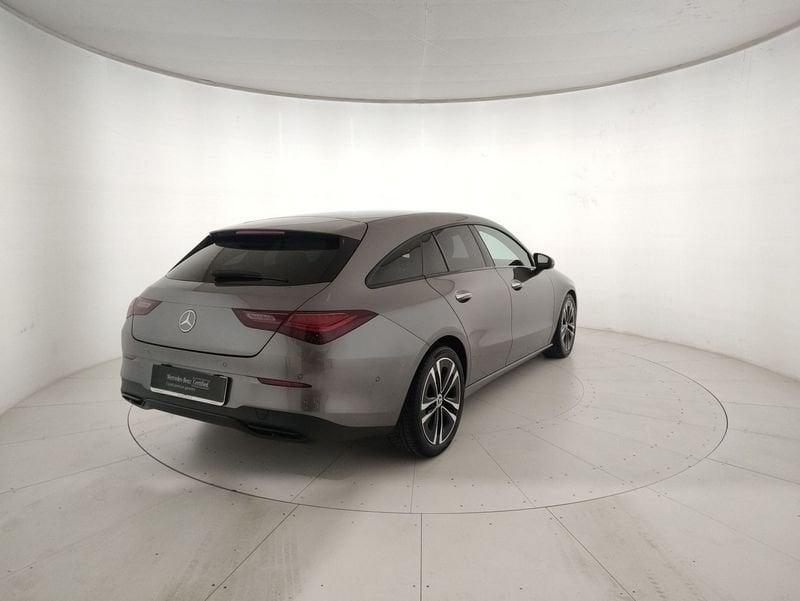 Mercedes-Benz CLA Shooting Brake 180 d Progressive Advanced Plus auto