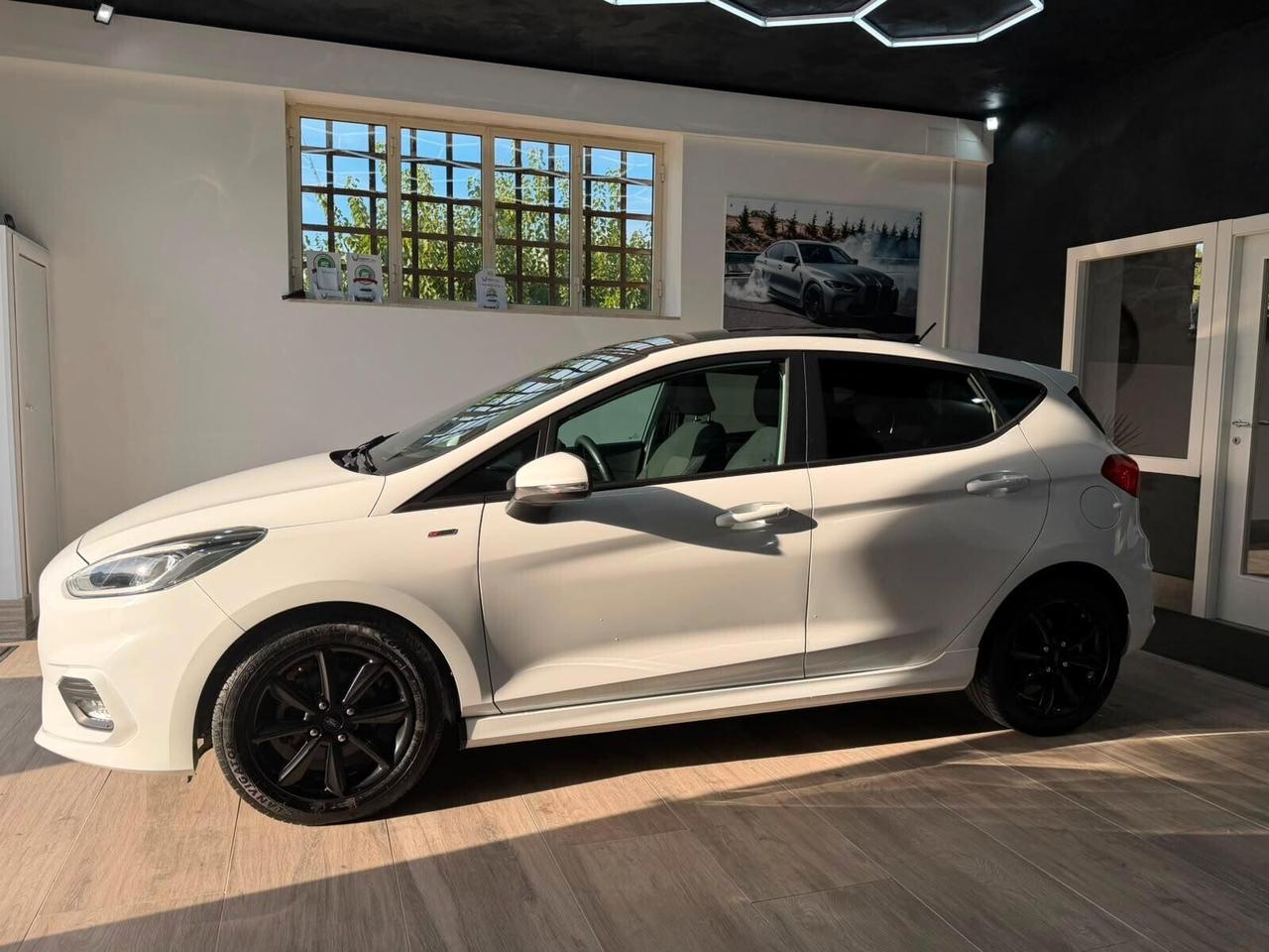 Ford Fiesta 1.1 85 CV 5 porte ST-Line TETTO UNICOPROPRIETARIO