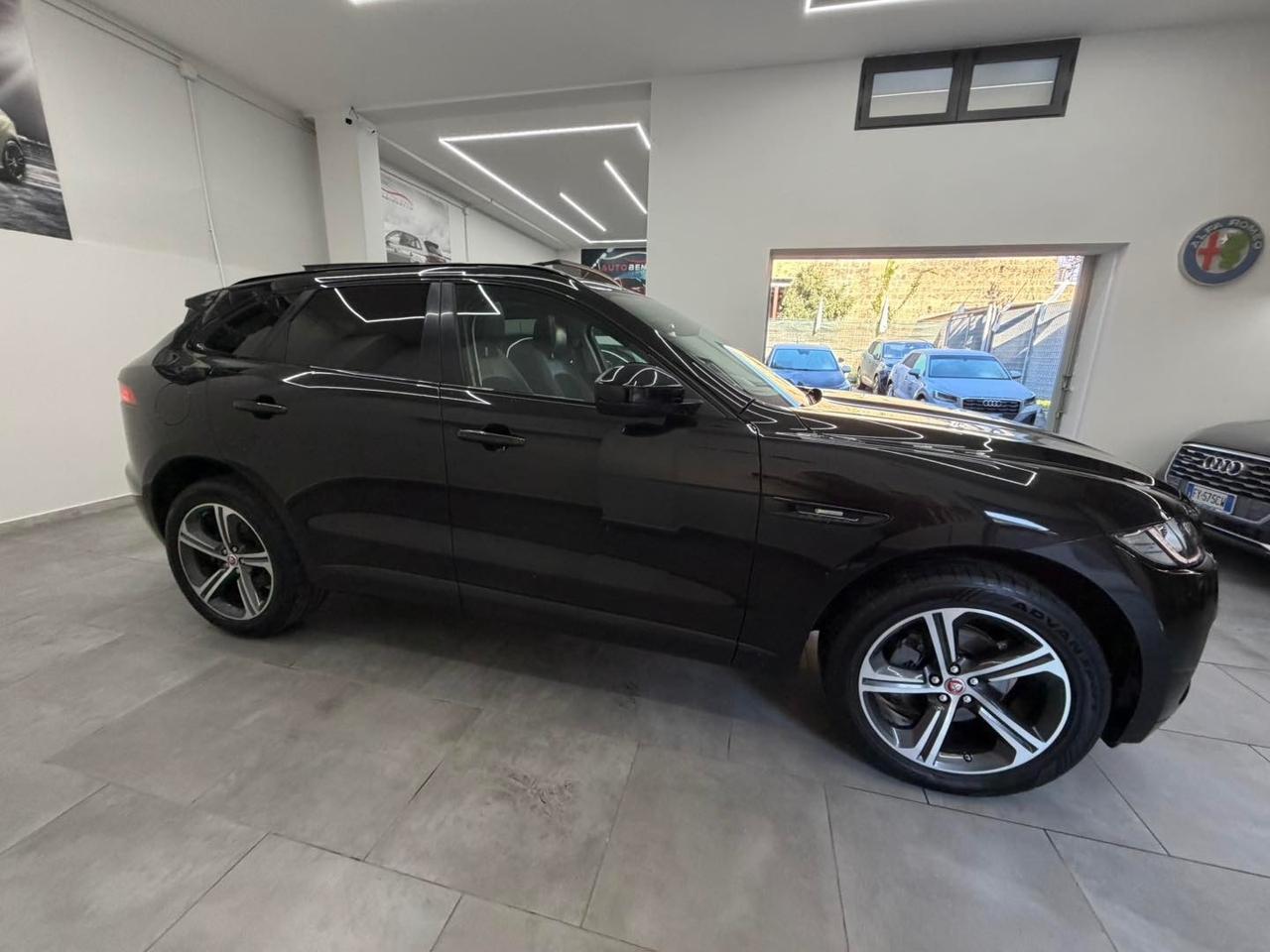 Jaguar F-Pace 2.0 D 180 CV AWD R-Sport 2017