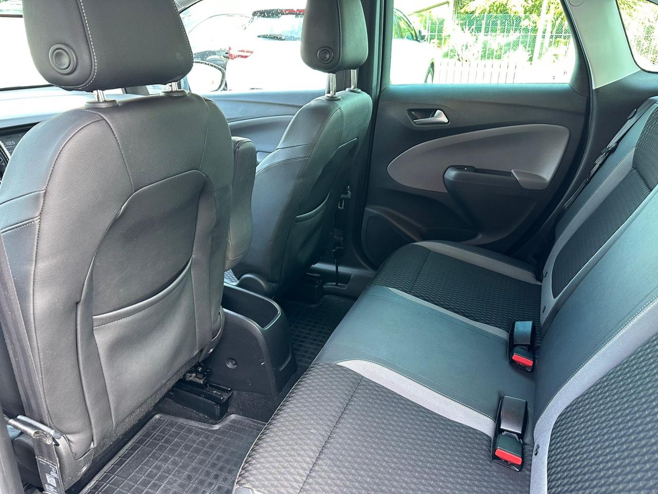 Opel Crossland X 1.5 ECOTEC D 102 CV Start&Stop 120 Anniversary