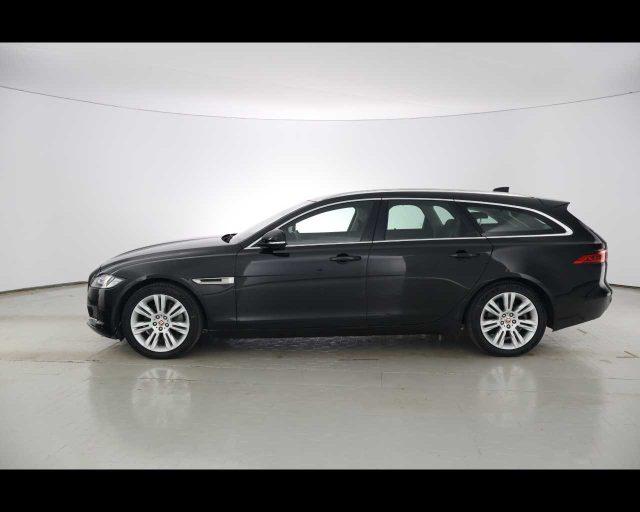 JAGUAR XF Sportbrake 2.0 D 180 CV aut. Prestige