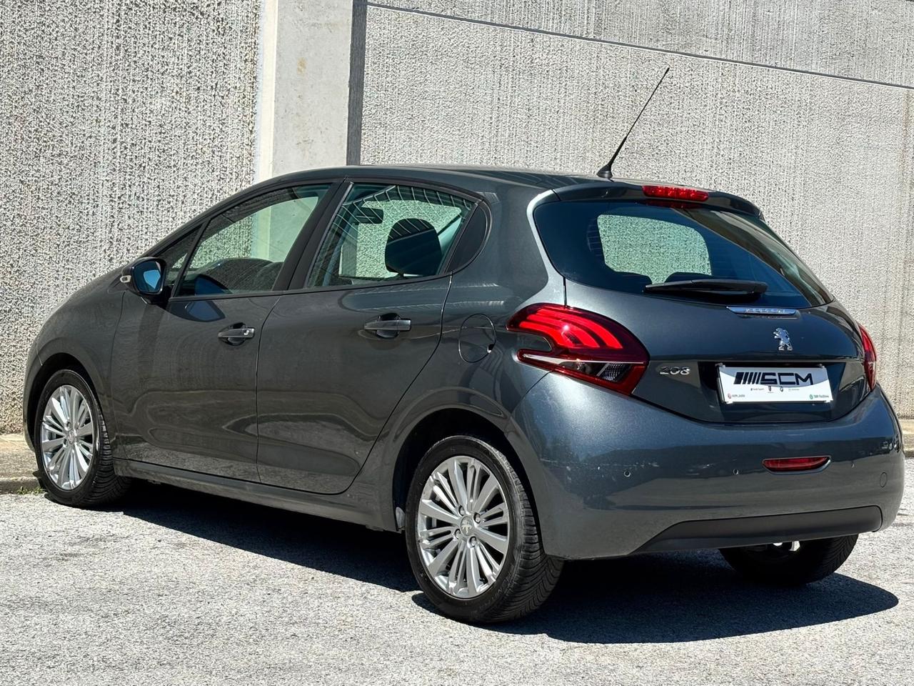 Peugeot 208 BlueHDi 75 5 porte Allure