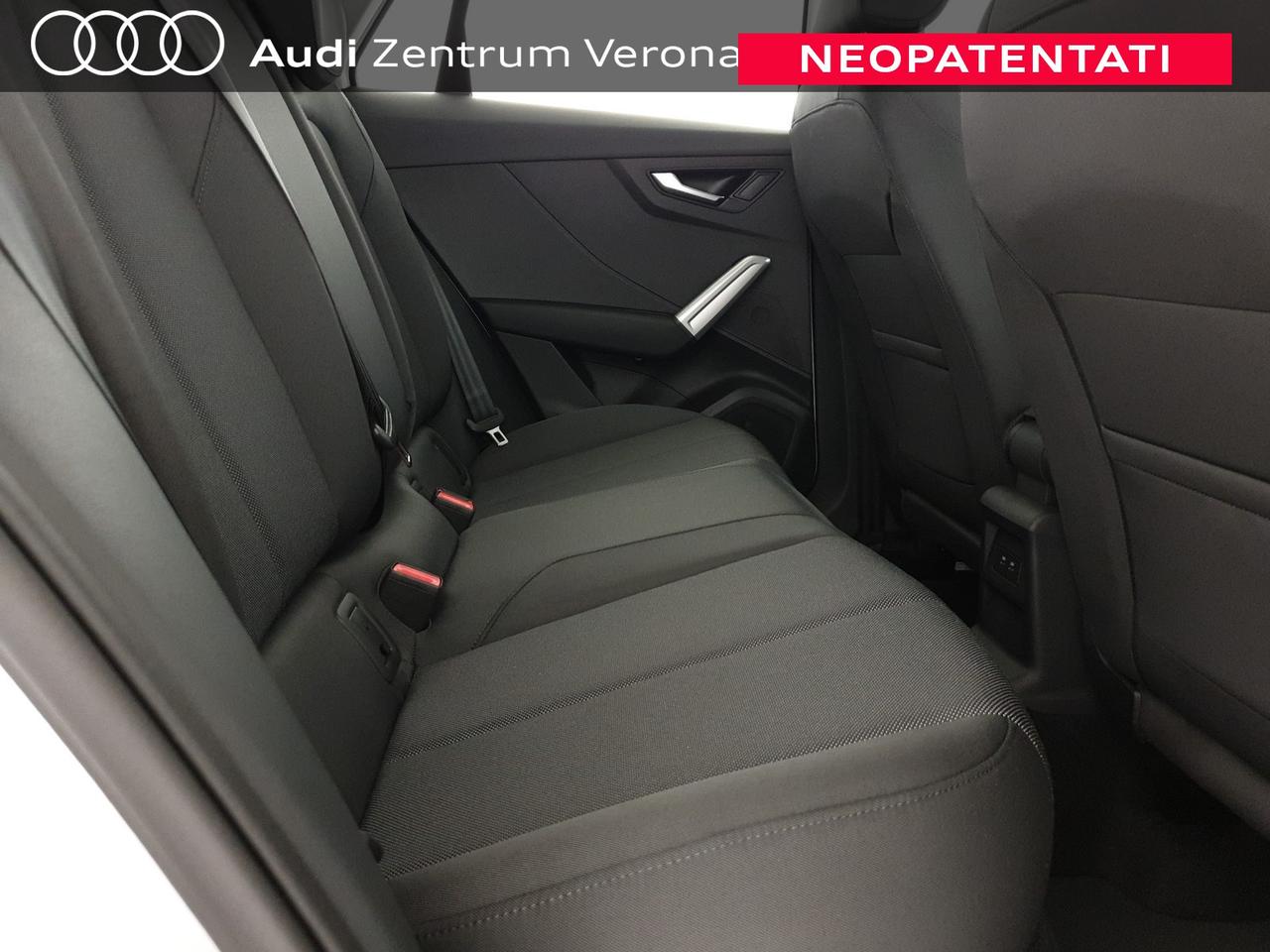 30TDI 116CV Business Advanced