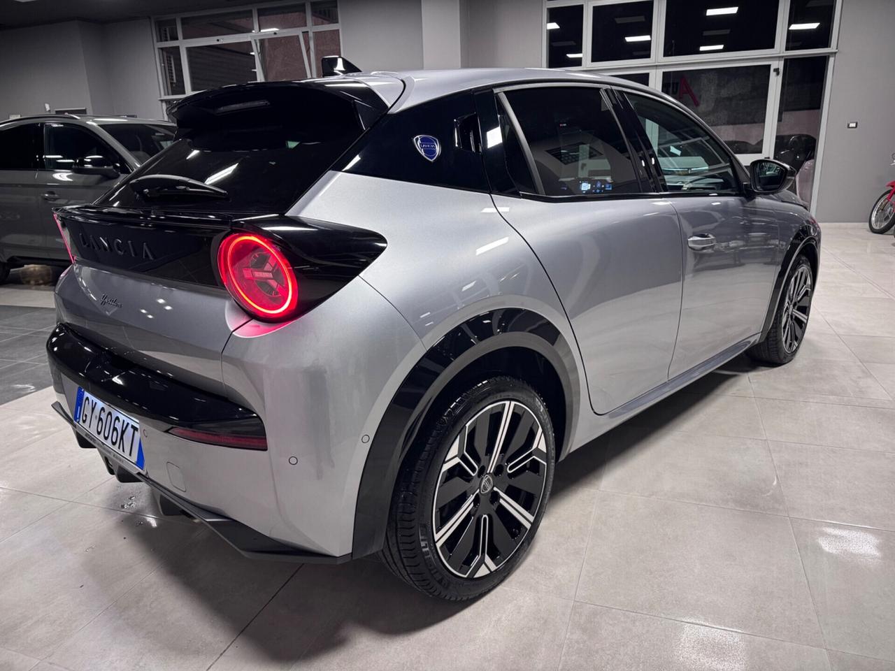 LANCIA YPSILON MY2025 DCT EDIZ CASSINA