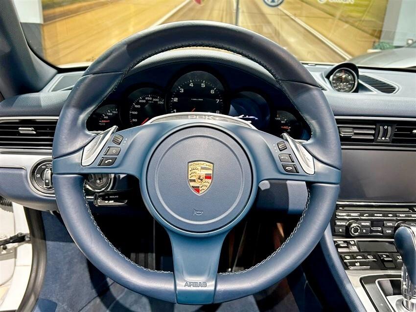 Porsche 911 3.4 Carrera Cabriolet