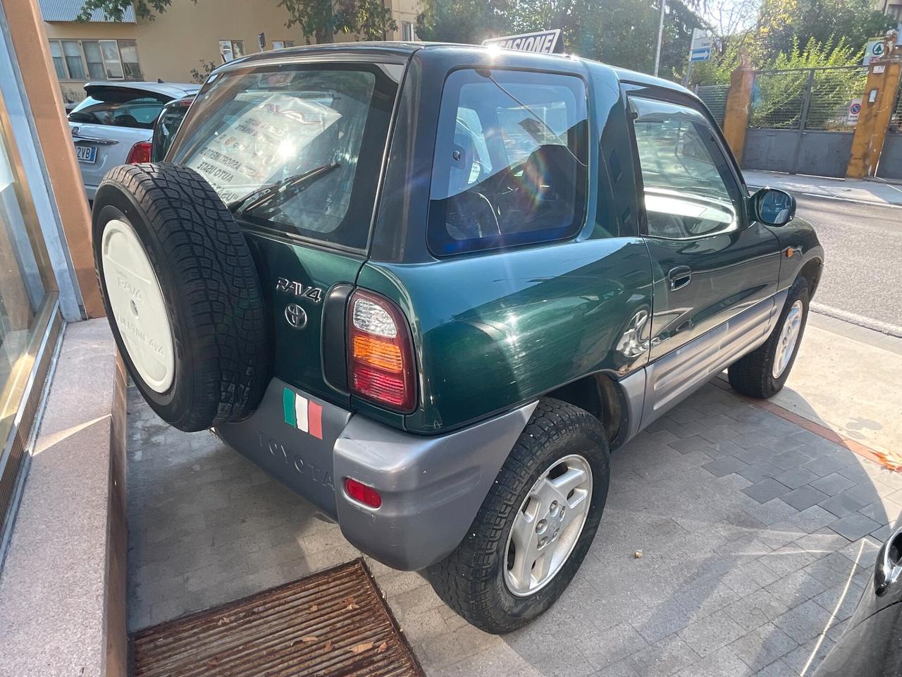 Toyota RAV 4 2.0i 16V cat 3 porte Fun