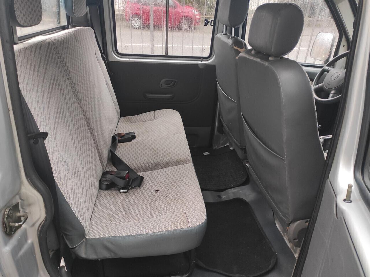 Giotti Victoria Gladiator CASSONE CON CABINA ALLUNGATA 5 POSTI MOTORE 1.000 SUZUKI