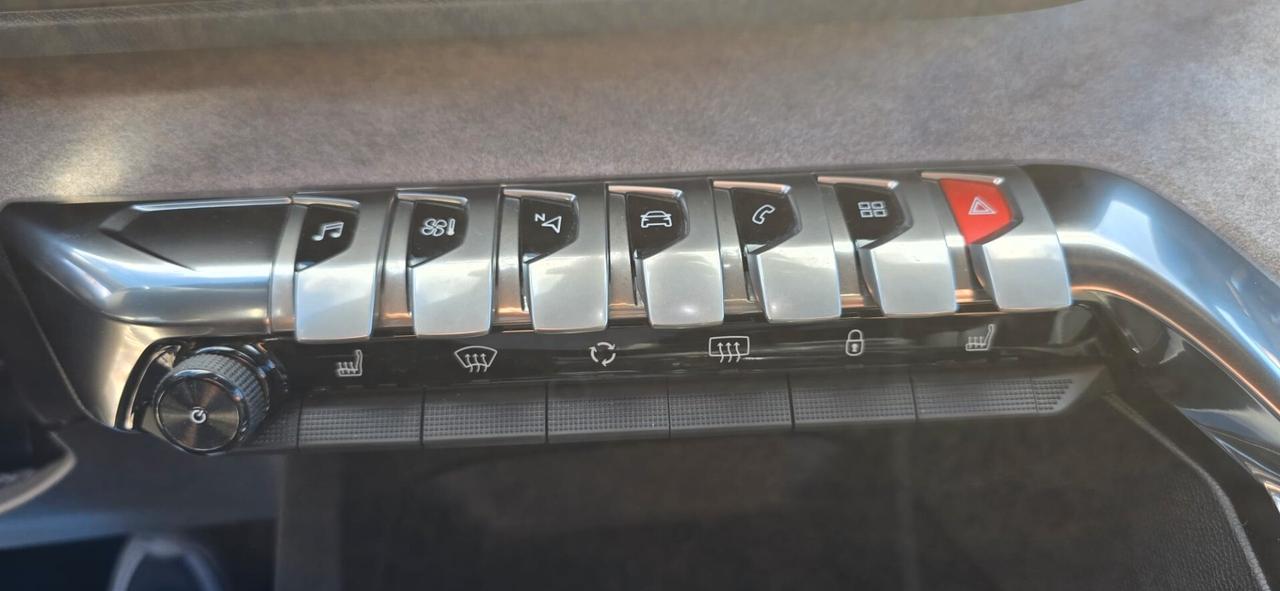 Peugeot 3008 BlueHDi 130 S&S EAT8 GT Pack