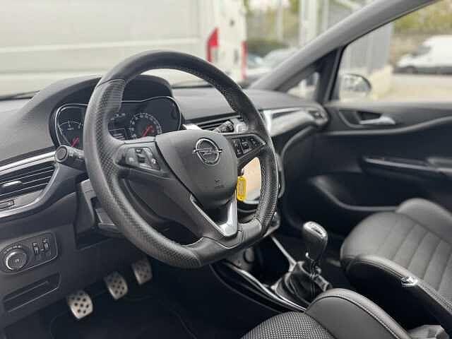 Opel Corsa 1.6 Turbo Coupé OPC