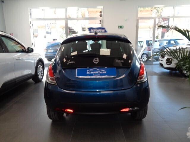 Lancia Ypsilon 1.0 FireFly 5 porte S&S Italiana