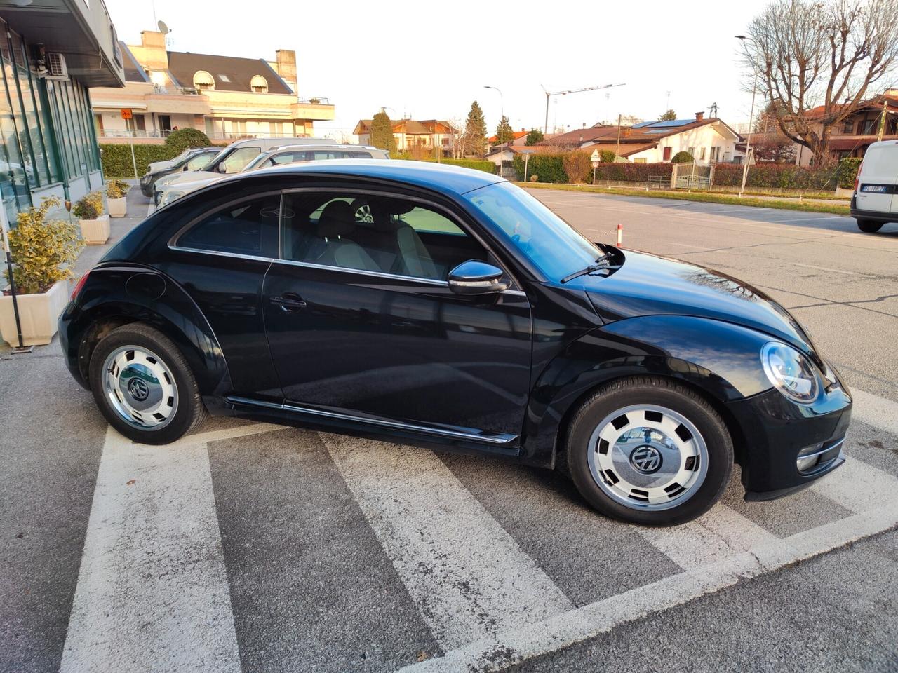 Volkswagen Maggiolino 1.6 TDI Design