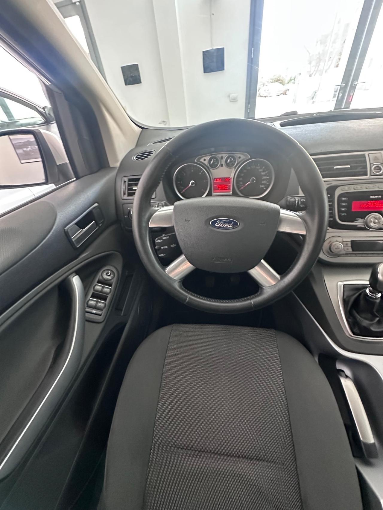 Ford Kuga 2.0 TDCi 140 CV 2WD Titanium DPF
