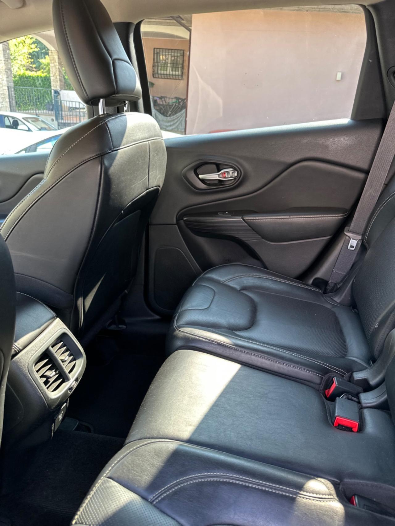 Jeep CHEROKEE 2.0 MJT LIMITED EU6B KMCERT GARANZ